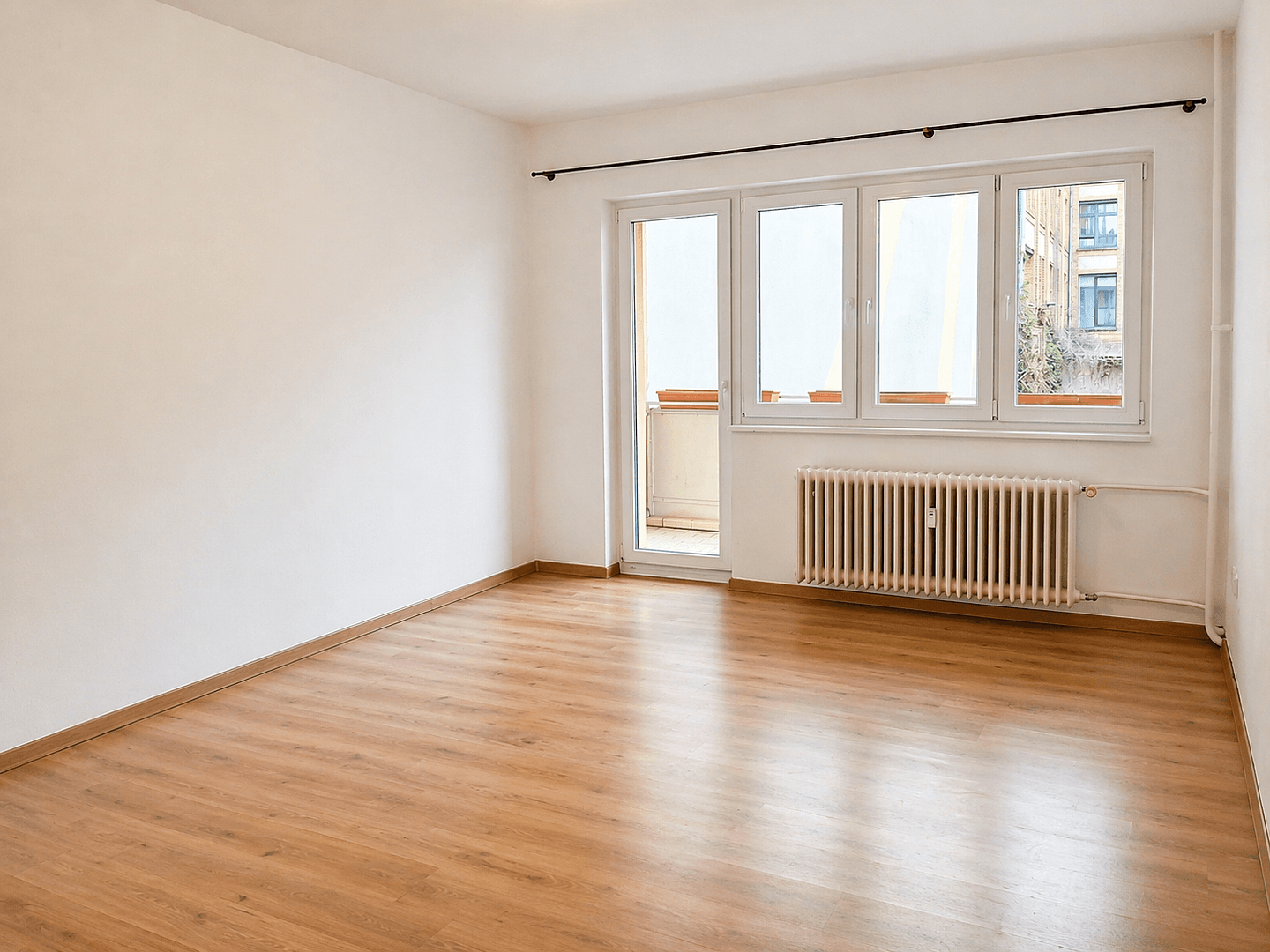 Prenájom bytu 2-izbový 59 m², Gneisenaustr. 3, Berlin, Berlín Prenájom bytu 2-izbový 59 m², Gneisenaustr. 3, Berlin, Berlín