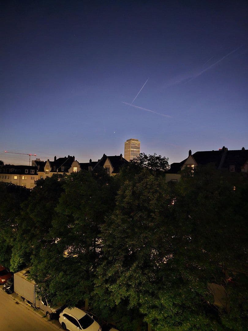 Prenájom bytu 3-izbový 76 m², Frankenallee 39, Frankfurt am Main, Hesensko Prenájom bytu 3-izbový 76 m², Frankenallee 39, Frankfurt am Main, Hesensko