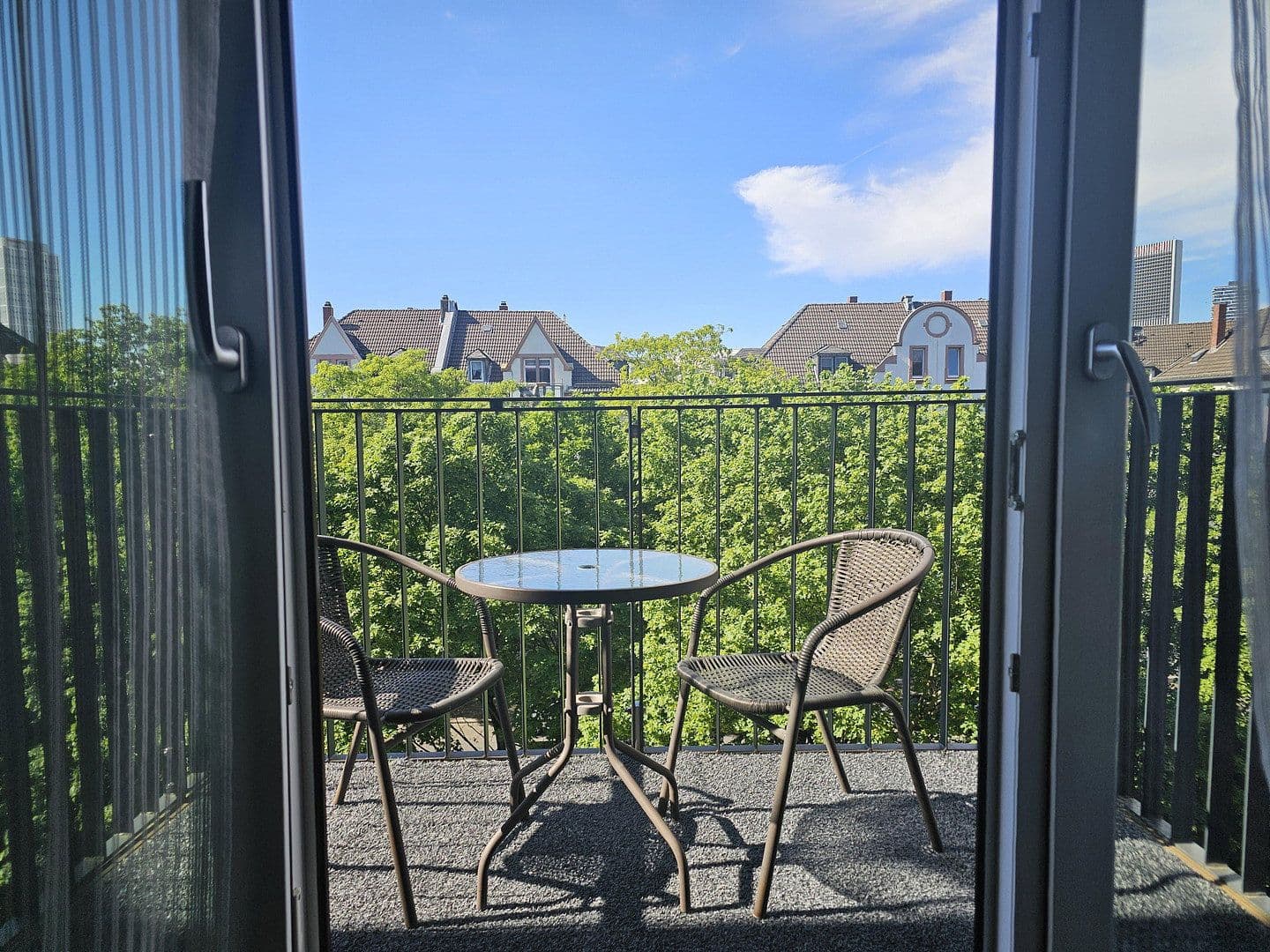 Prenájom bytu 3-izbový 76 m², Frankenallee 39, Frankfurt am Main, Hesensko Prenájom bytu 3-izbový 76 m², Frankenallee 39, Frankfurt am Main, Hesensko