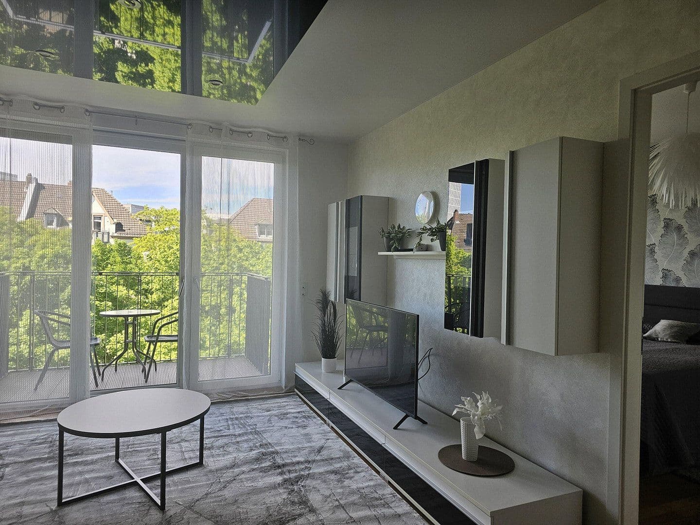 Prenájom bytu 3-izbový 76 m², Frankenallee 39, Frankfurt am Main, Hesensko Prenájom bytu 3-izbový 76 m², Frankenallee 39, Frankfurt am Main, Hesensko