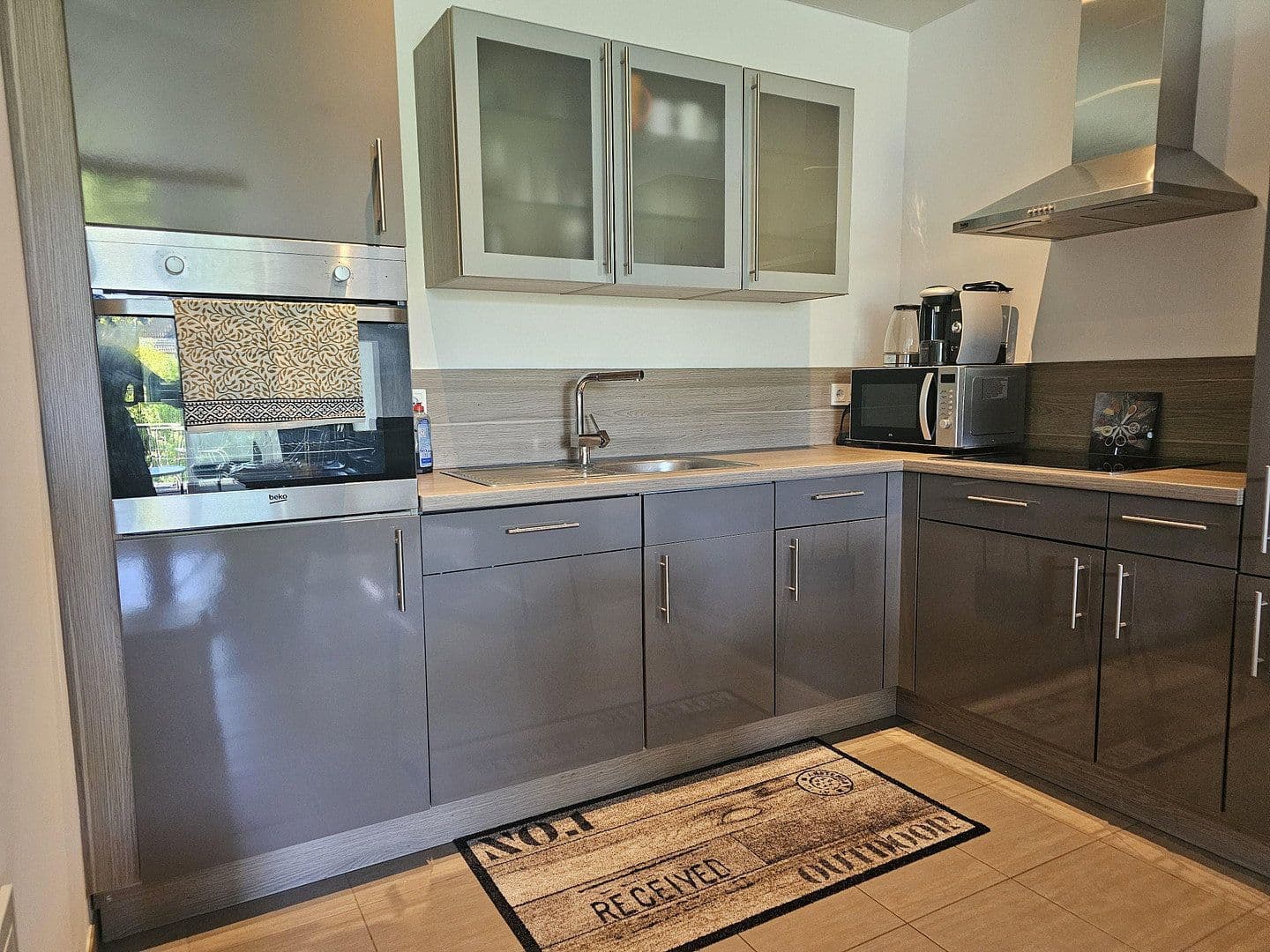 Prenájom bytu 3-izbový 76 m², Frankenallee 39, Frankfurt am Main, Hesensko Prenájom bytu 3-izbový 76 m², Frankenallee 39, Frankfurt am Main, Hesensko