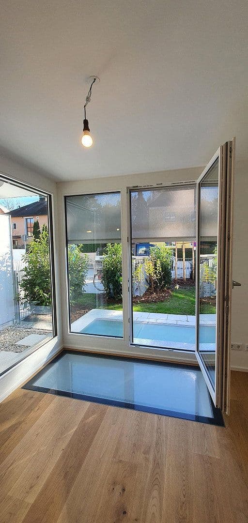 Prenájom bytu 2-izbový 60 m², Siegmund-Schacky-Str. 15, München, Bavorsko Prenájom bytu 2-izbový 60 m², Siegmund-Schacky-Str. 15, München, Bavorsko