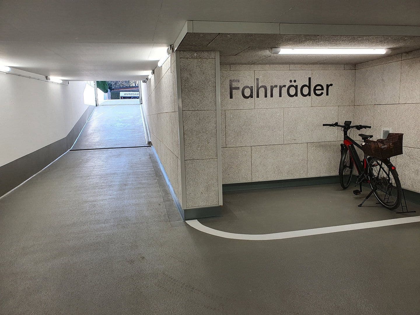 Prenájom bytu 2-izbový 60 m², Siegmund-Schacky-Str. 15, München, Bavorsko Prenájom bytu 2-izbový 60 m², Siegmund-Schacky-Str. 15, München, Bavorsko