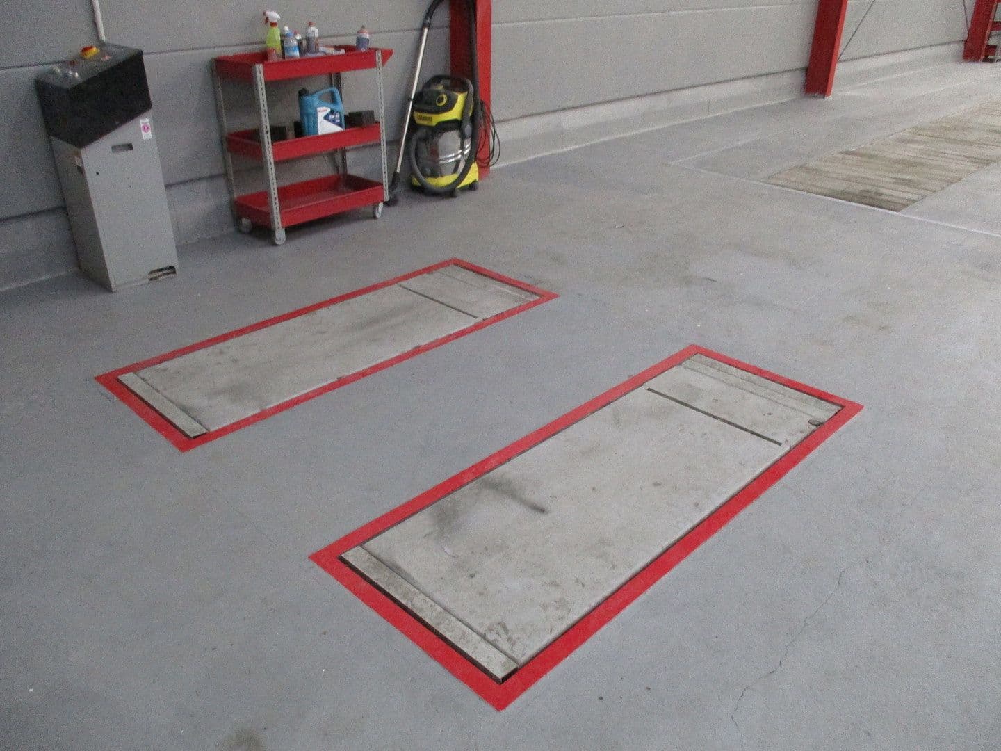 Prenájom nebytového priestoru 1.400 m², Berlin, Berlín Prenájom nebytového priestoru 1.400 m², Berlin, Berlín