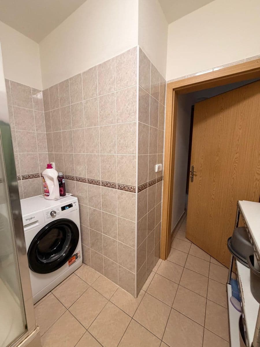 Prenájom bytu 2-izbový 49 m², Přemyslova, Kralupy nad Vltavou, Středočeský kraj Prenájom bytu 2-izbový 49 m², Přemyslova, Kralupy nad Vltavou, Středočeský kraj