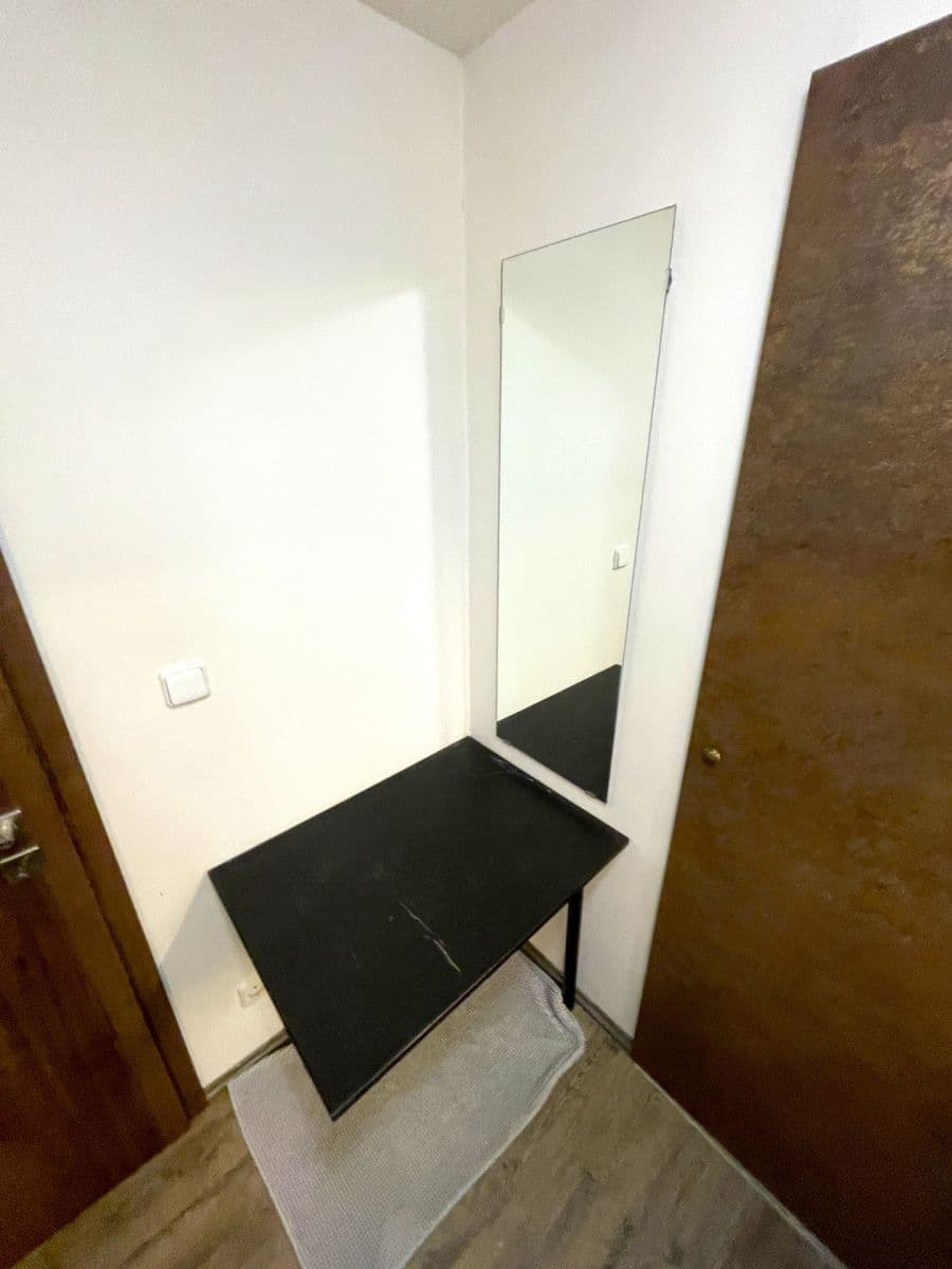 Prenájom bytu 1-izbový 18 m², Na Cikánce, Praha, Praha Prenájom bytu 1-izbový 18 m², Na Cikánce, Praha, Praha