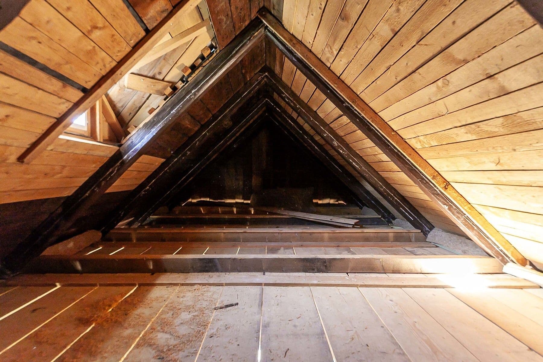 Predaj rekreačného objektu 260 m², pozemek 8.447 m², Kryštofovo Údolí, Liberecký kraj Predaj rekreačného objektu 260 m², pozemek 8.447 m², Kryštofovo Údolí, Liberecký kraj