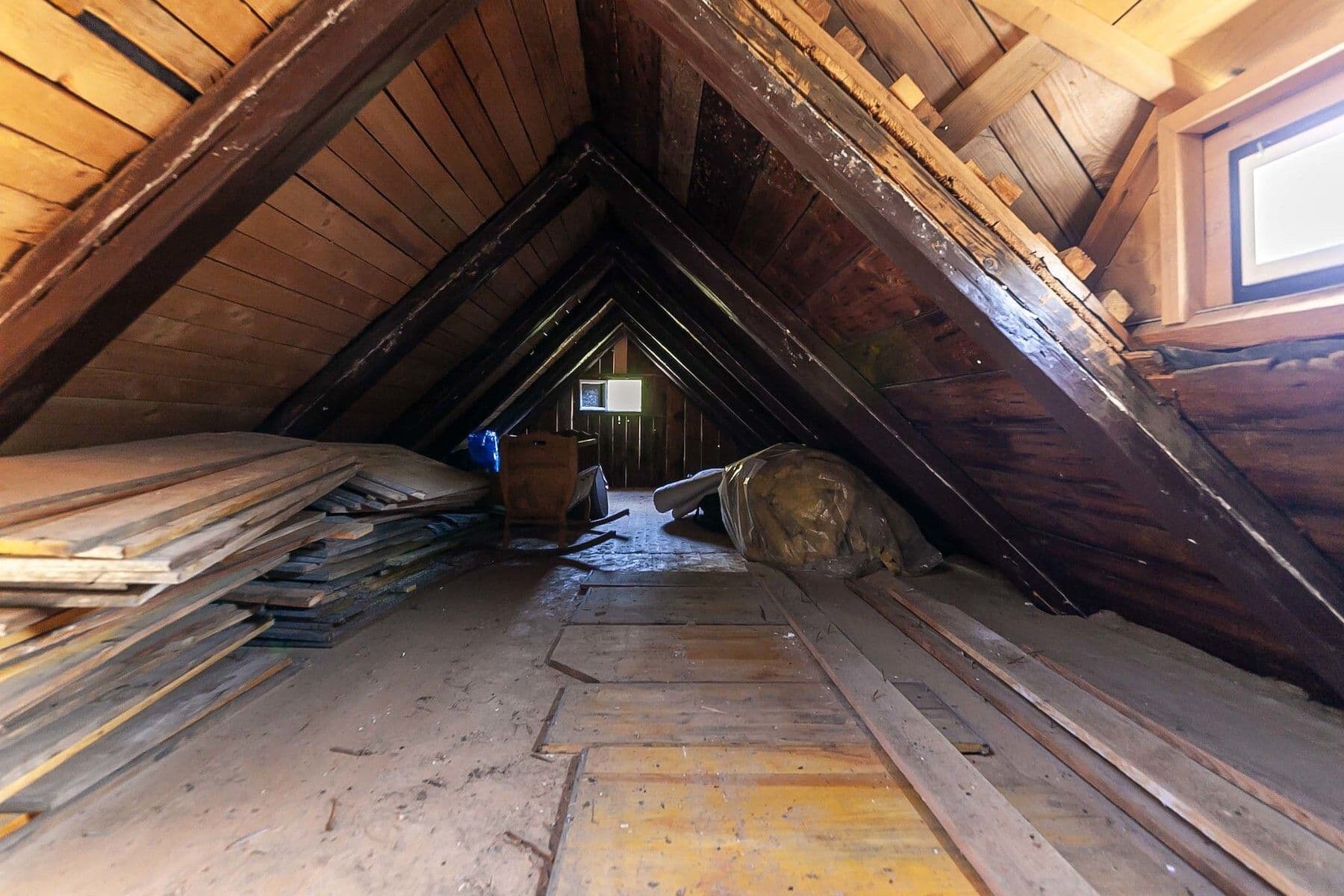 Predaj rekreačného objektu 260 m², pozemek 8.447 m², Kryštofovo Údolí, Liberecký kraj Predaj rekreačného objektu 260 m², pozemek 8.447 m², Kryštofovo Údolí, Liberecký kraj