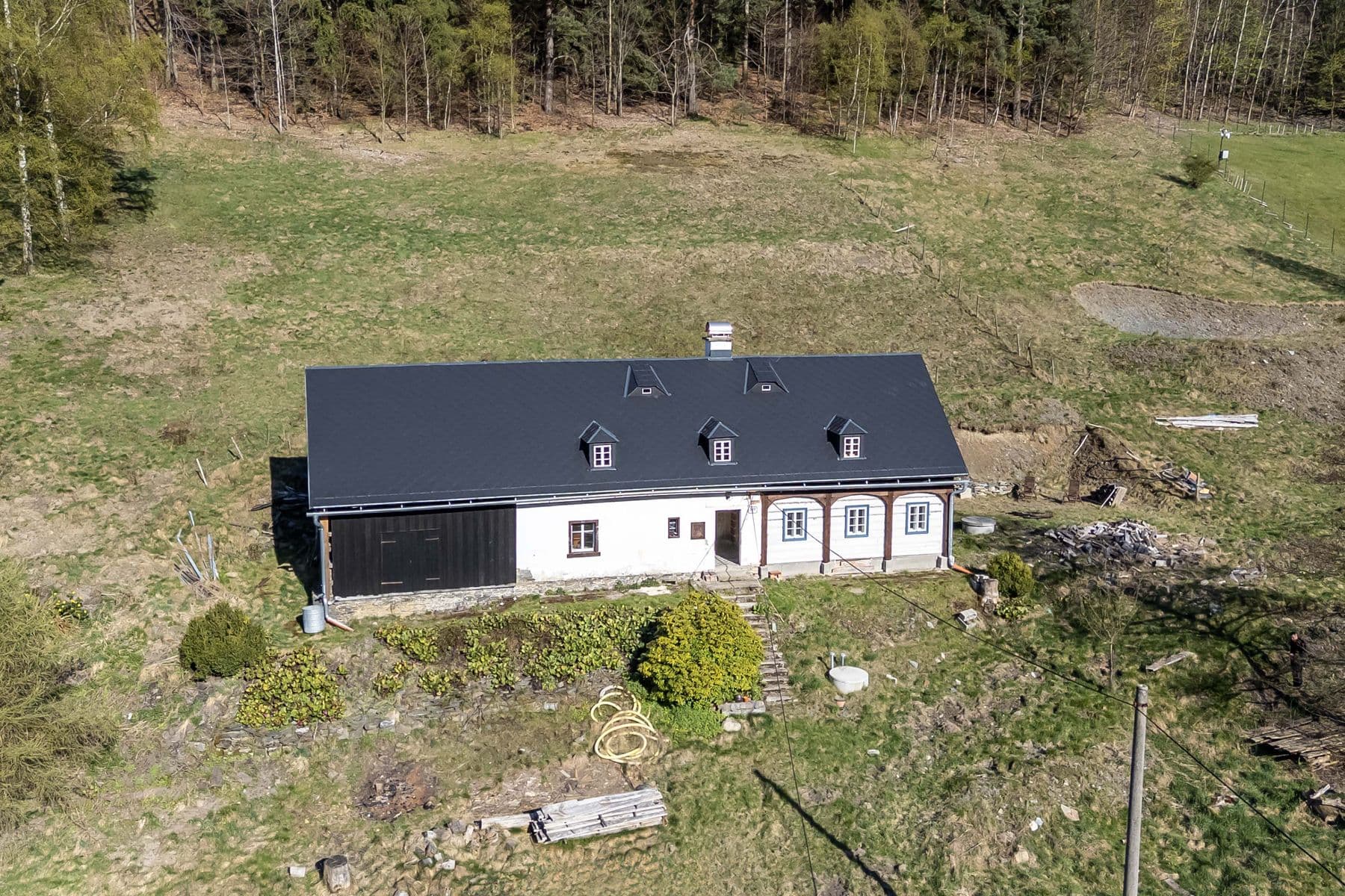 Predaj rekreačného objektu 260 m², pozemek 8.447 m², Kryštofovo Údolí, Liberecký kraj Predaj rekreačného objektu 260 m², pozemek 8.447 m², Kryštofovo Údolí, Liberecký kraj