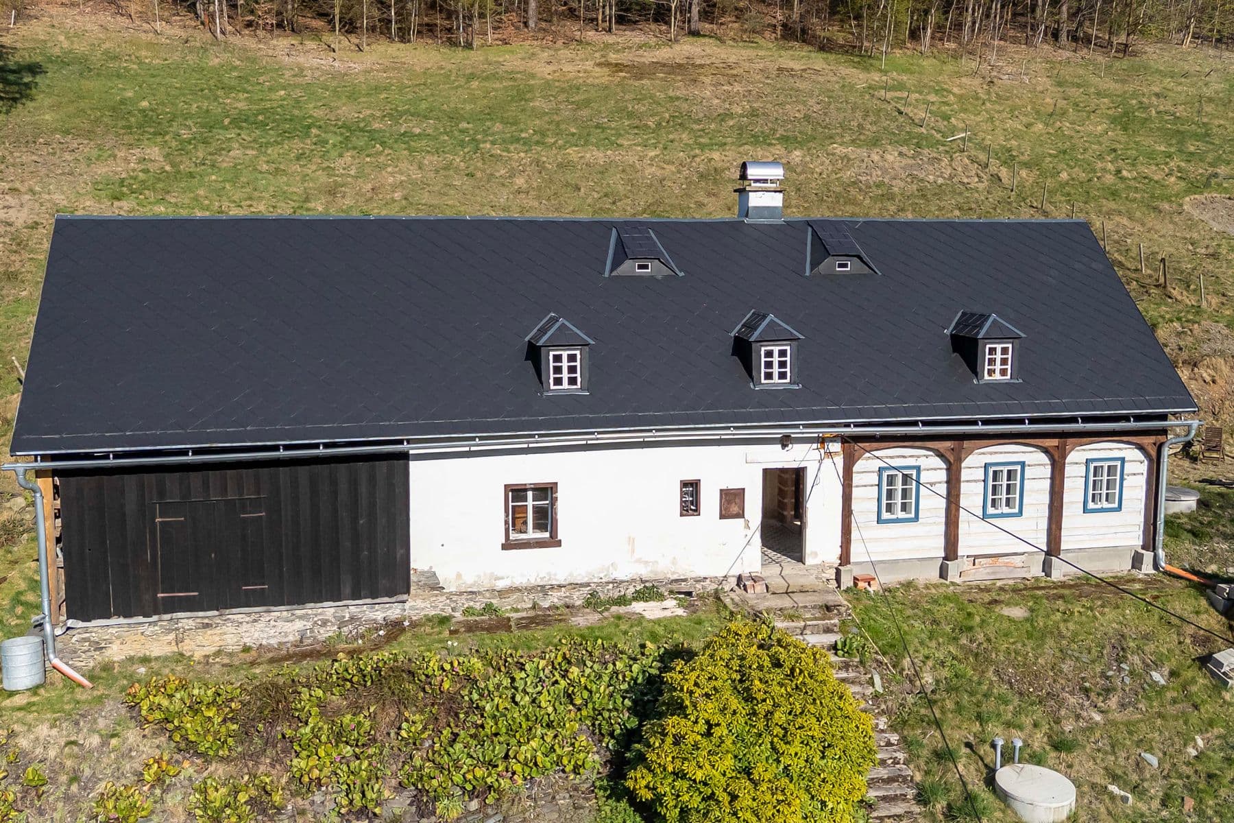 Predaj rekreačného objektu 260 m², pozemek 8.447 m², Kryštofovo Údolí, Liberecký kraj Predaj rekreačného objektu 260 m², pozemek 8.447 m², Kryštofovo Údolí, Liberecký kraj