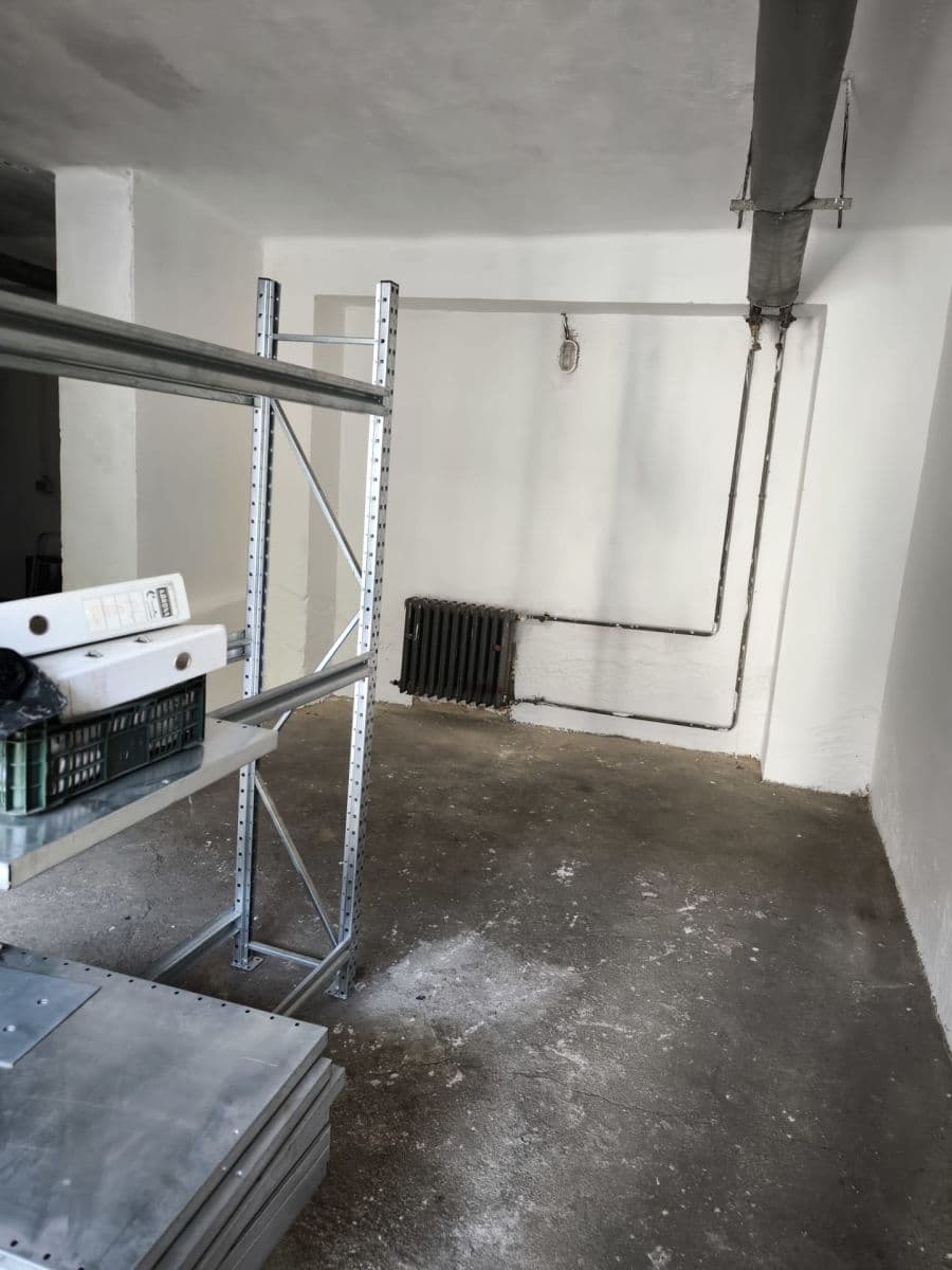 Predaj garáže 19 m², Buková, Praha, Praha Predaj garáže 19 m², Buková, Praha, Praha