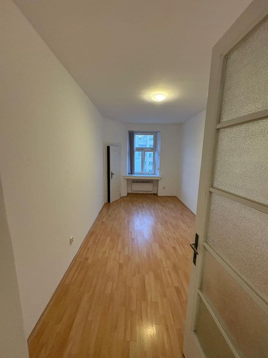 Prenájom bytu 2-izbový 76 m², Na Kovárně, Praha, Praha Prenájom bytu 2-izbový 76 m², Na Kovárně, Praha, Praha