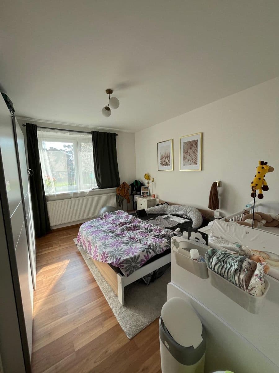 Prenájom bytu 2-izbový 70 m², Dolní hejčínská, Olomouc, Olomoucký kraj Prenájom bytu 2-izbový 70 m², Dolní hejčínská, Olomouc, Olomoucký kraj