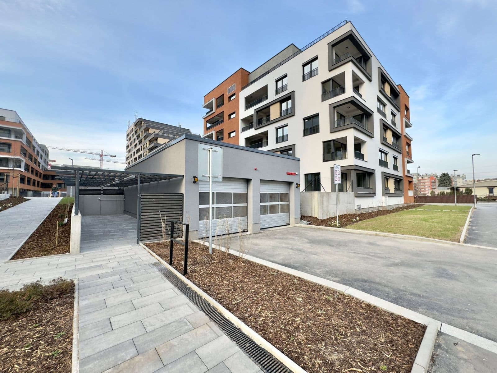 Prenájom bytu 1-izbový 39 m², Poděbradská, Praha, Praha Prenájom bytu 1-izbový 39 m², Poděbradská, Praha, Praha