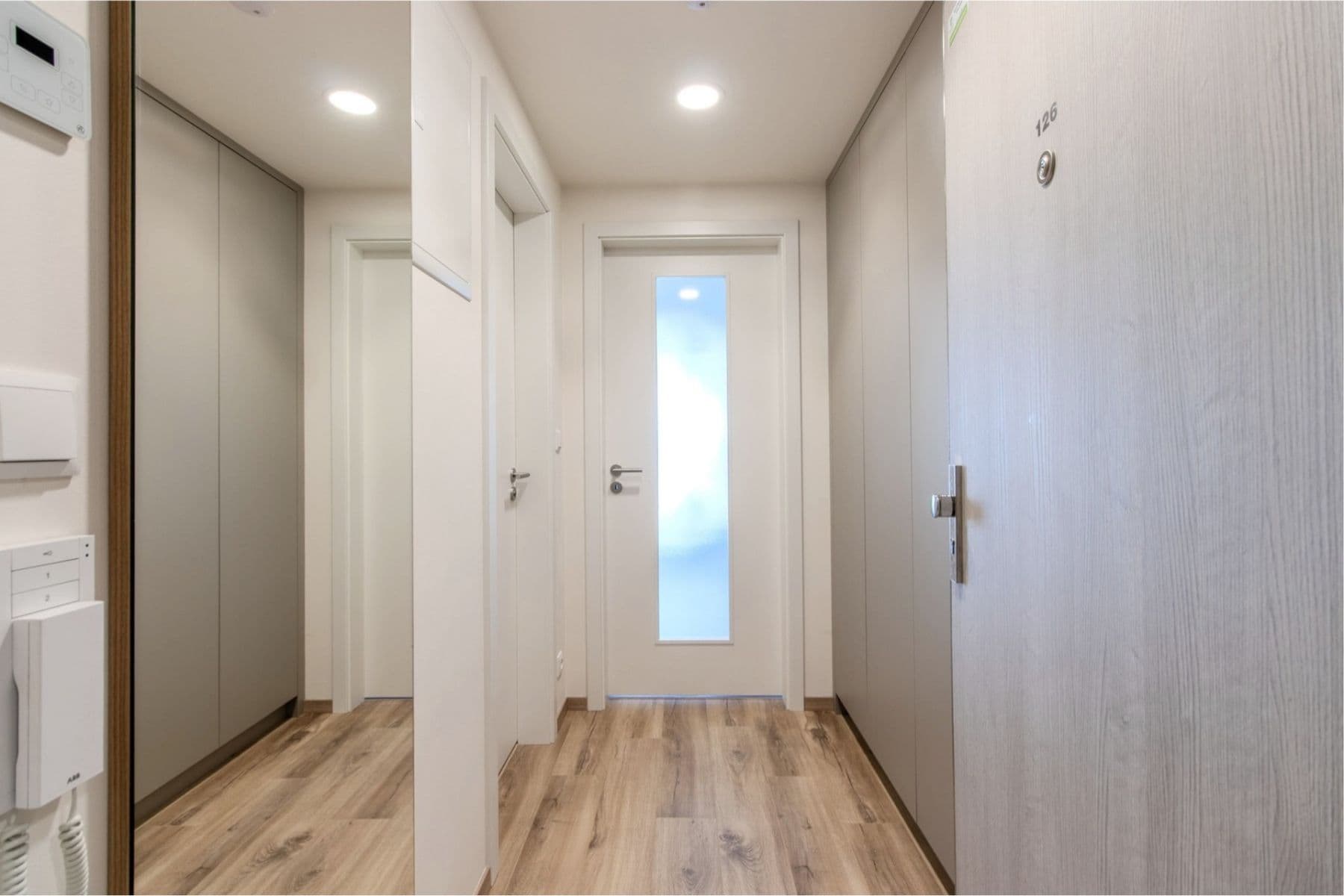 Prenájom bytu 1-izbový 39 m², Poděbradská, Praha, Praha Prenájom bytu 1-izbový 39 m², Poděbradská, Praha, Praha