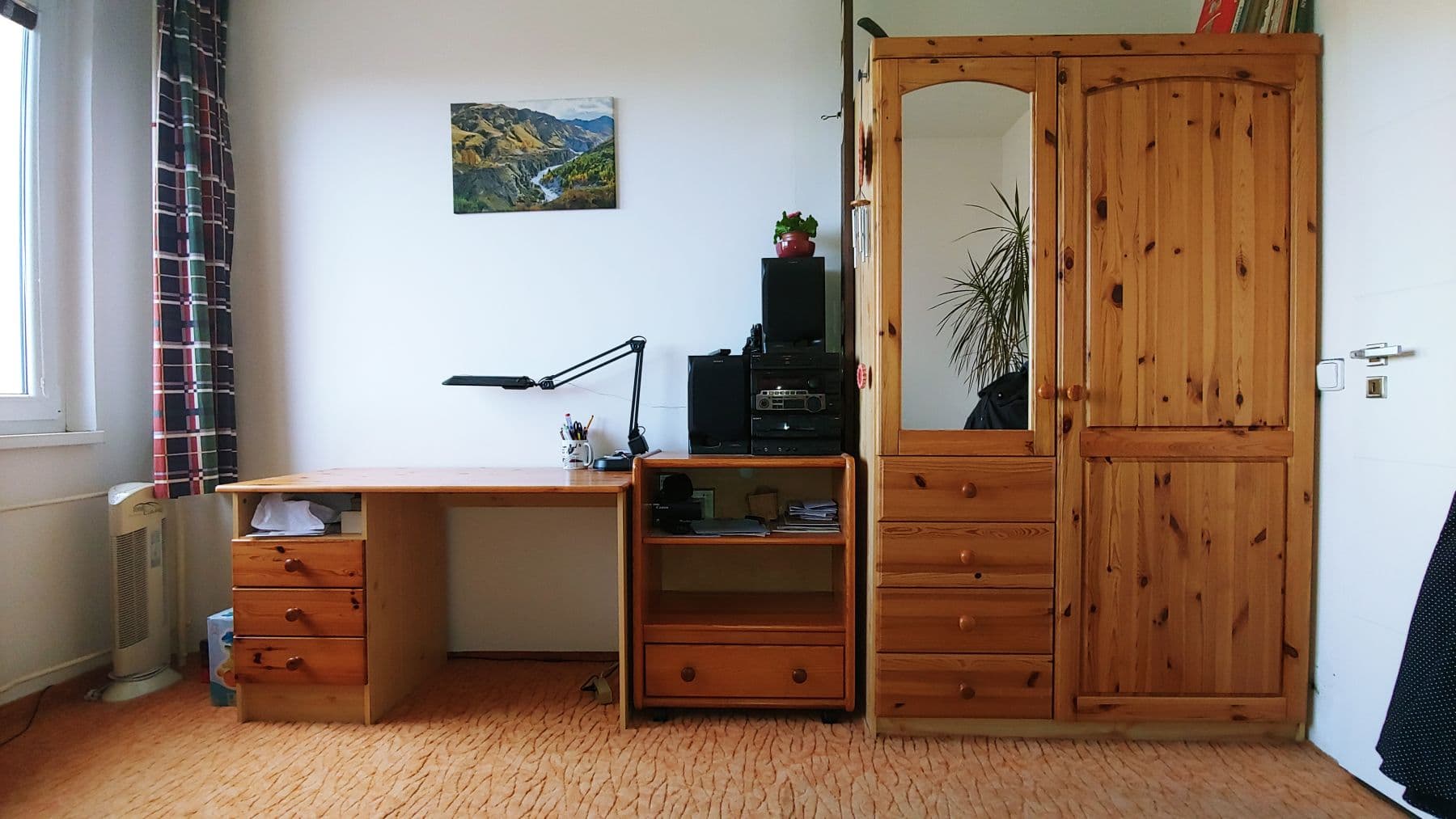 Prenájom bytu 3-izbový 80 m², Španielova, Praha, Praha Prenájom bytu 3-izbový 80 m², Španielova, Praha, Praha