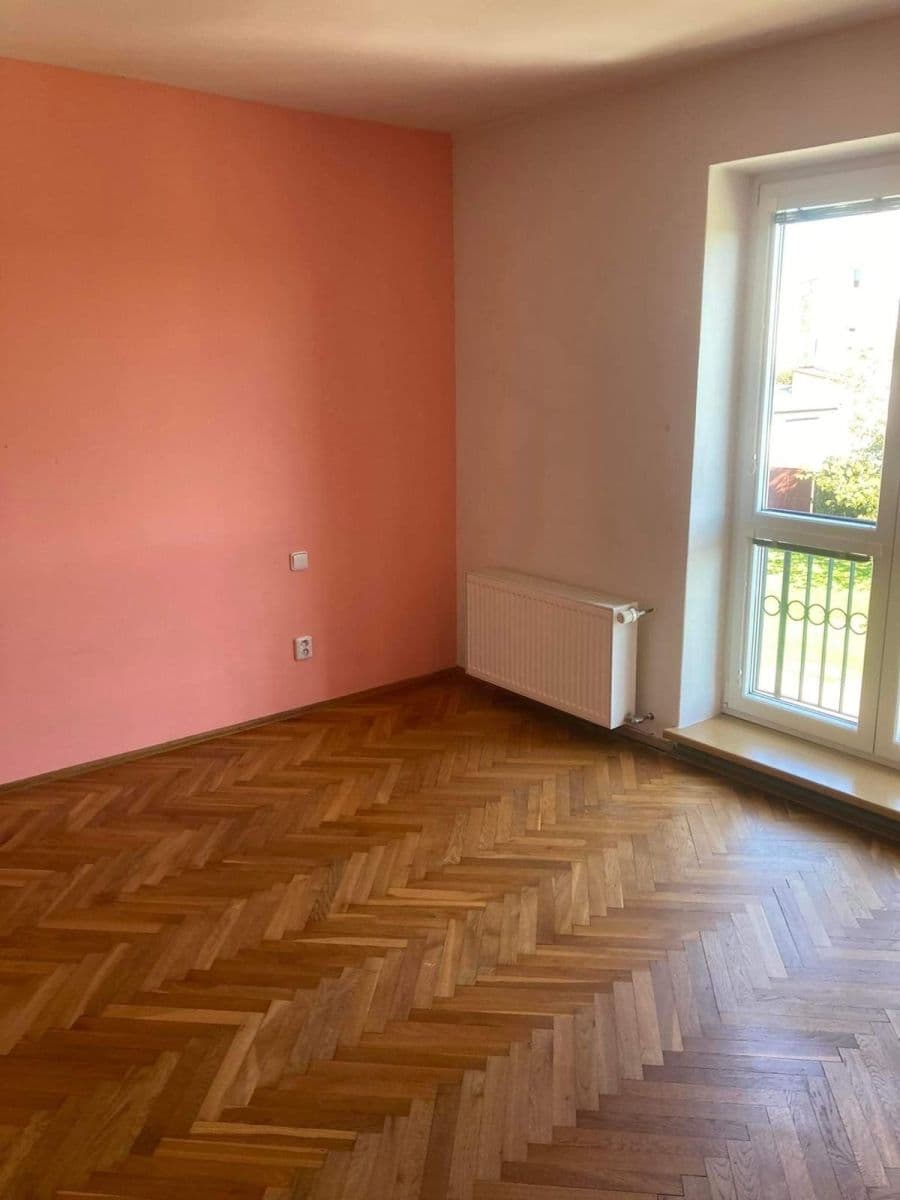 Predaj bytu 2-izbový 63 m², Třešňové sady, Holešov, Zlínský kraj Predaj bytu 2-izbový 63 m², Třešňové sady, Holešov, Zlínský kraj