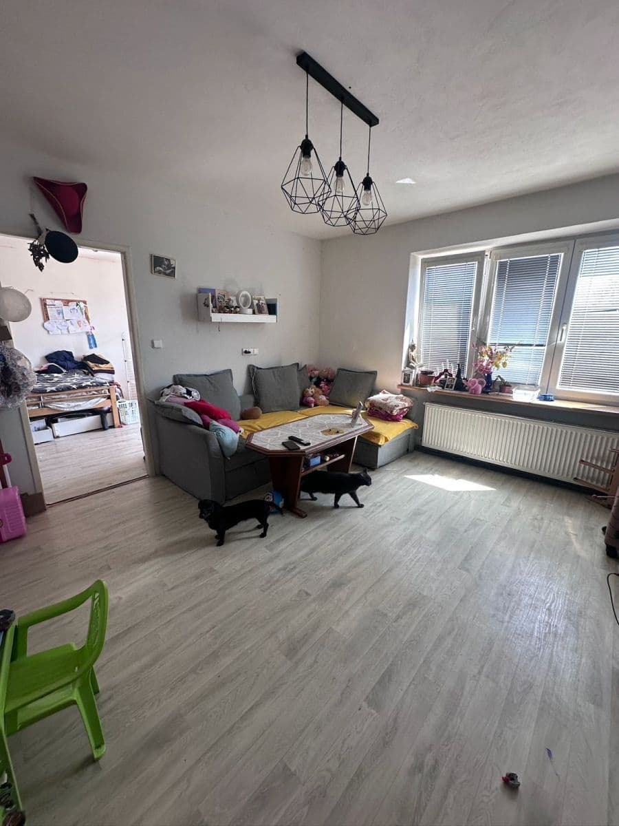 Predaj bytu 2-izbový 63 m², Třešňové sady, Holešov, Zlínský kraj Predaj bytu 2-izbový 63 m², Třešňové sady, Holešov, Zlínský kraj
