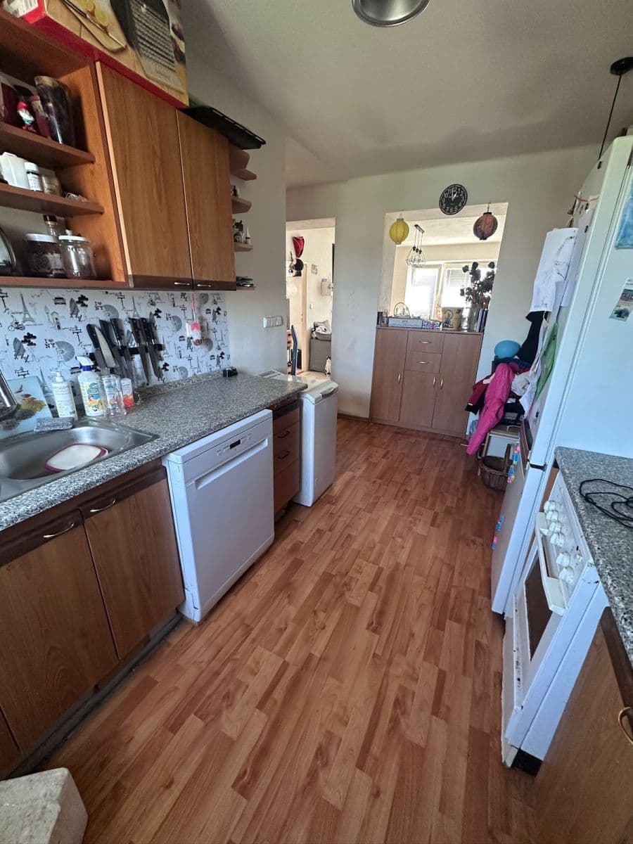 Predaj bytu 2-izbový 63 m², Třešňové sady, Holešov, Zlínský kraj Predaj bytu 2-izbový 63 m², Třešňové sady, Holešov, Zlínský kraj