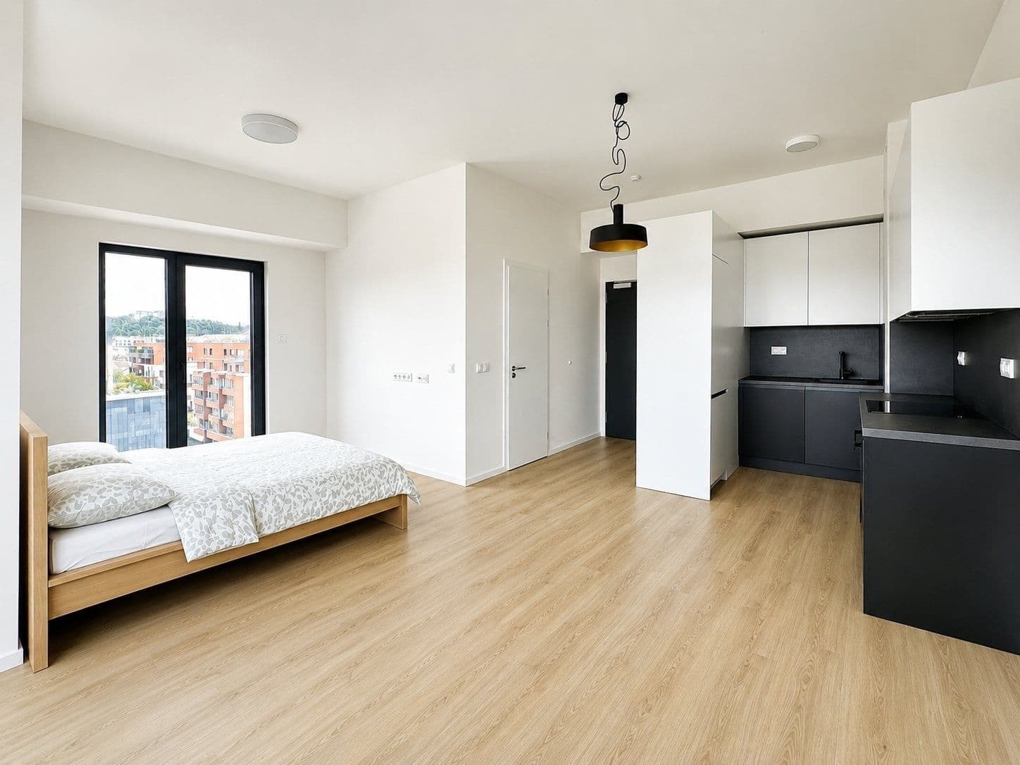 Prenájom bytu 1-izbový 37 m², V háji, Praha, Praha Prenájom bytu 1-izbový 37 m², V háji, Praha, Praha