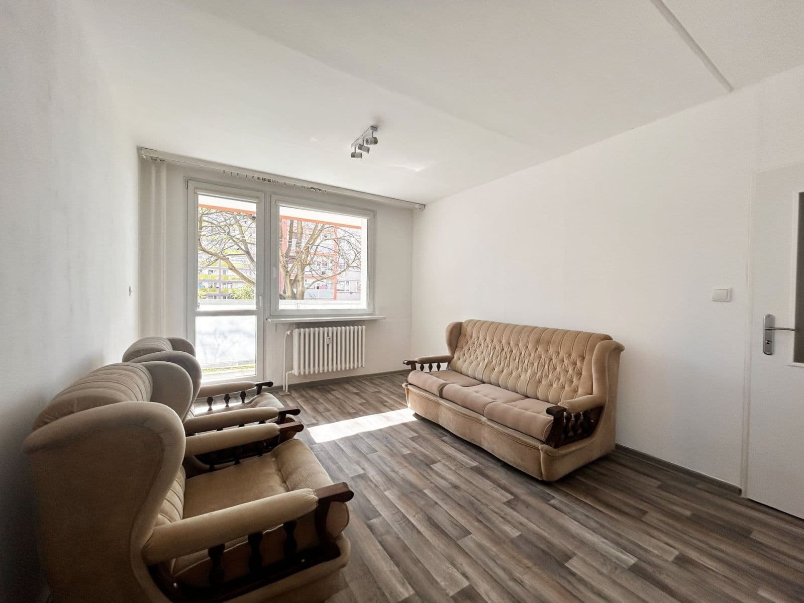 Prenájom bytu 2-izbový 41 m², Průchova, Kladno, Středočeský kraj Prenájom bytu 2-izbový 41 m², Průchova, Kladno, Středočeský kraj