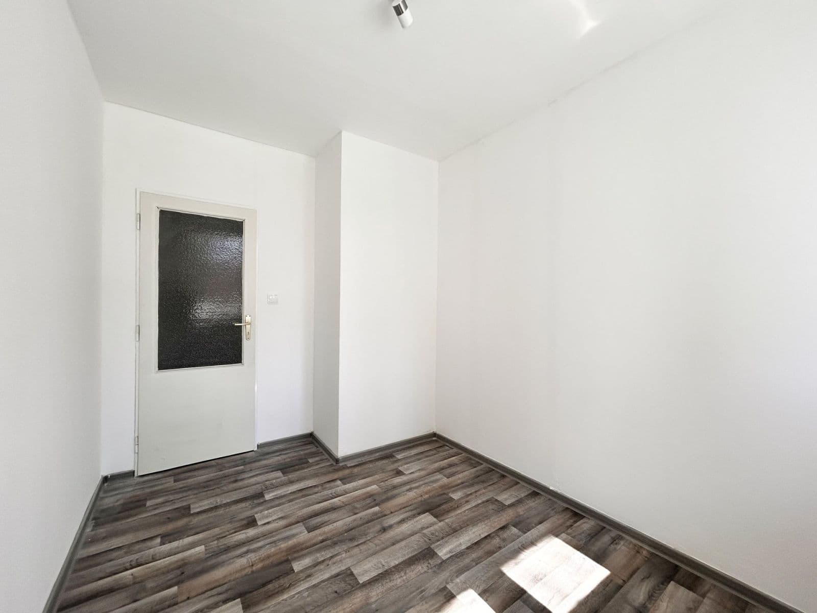 Prenájom bytu 2-izbový 41 m², Průchova, Kladno, Středočeský kraj Prenájom bytu 2-izbový 41 m², Průchova, Kladno, Středočeský kraj
