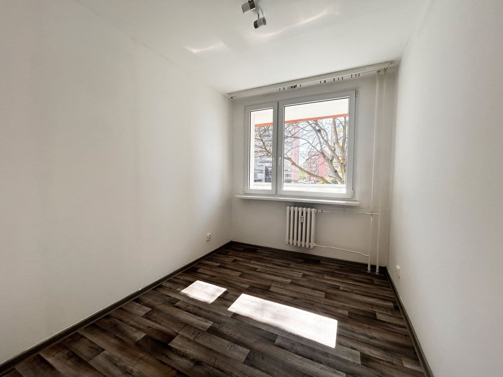 Prenájom bytu 2-izbový 41 m², Průchova, Kladno, Středočeský kraj Prenájom bytu 2-izbový 41 m², Průchova, Kladno, Středočeský kraj
