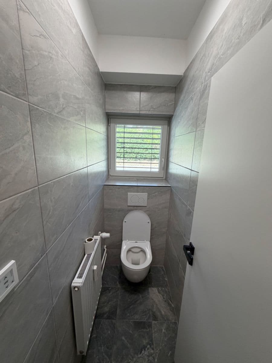 Prenájom bytu 2-izbový 70 m², Solná cesta, Uherské Hradiště, Zlínský kraj Prenájom bytu 2-izbový 70 m², Solná cesta, Uherské Hradiště, Zlínský kraj
