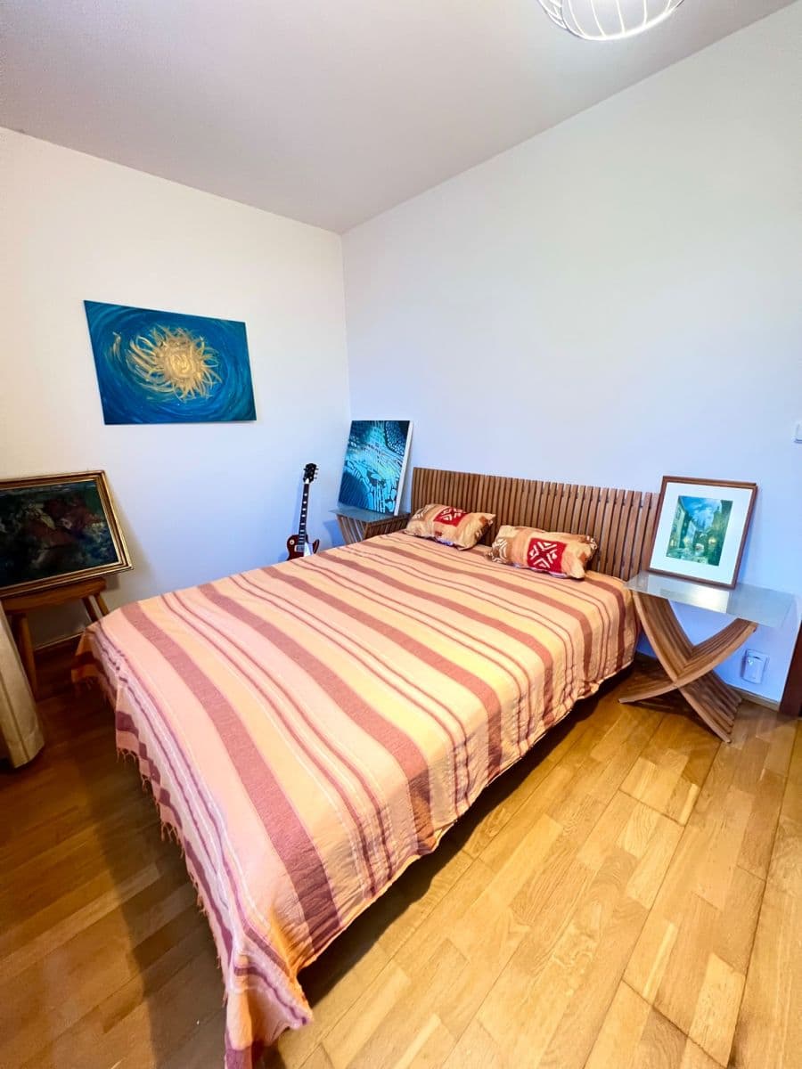 Prenájom bytu 4-izbový 150 m², Pod Harfou, Praha, Praha Prenájom bytu 4-izbový 150 m², Pod Harfou, Praha, Praha
