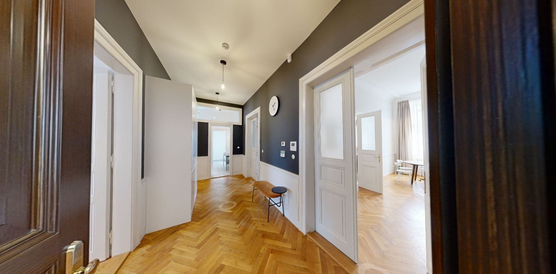 Prenájom bytu 3-izbový 136 m², náměstí Franze Kafky, Praha, Praha Prenájom bytu 3-izbový 136 m², náměstí Franze Kafky, Praha, Praha