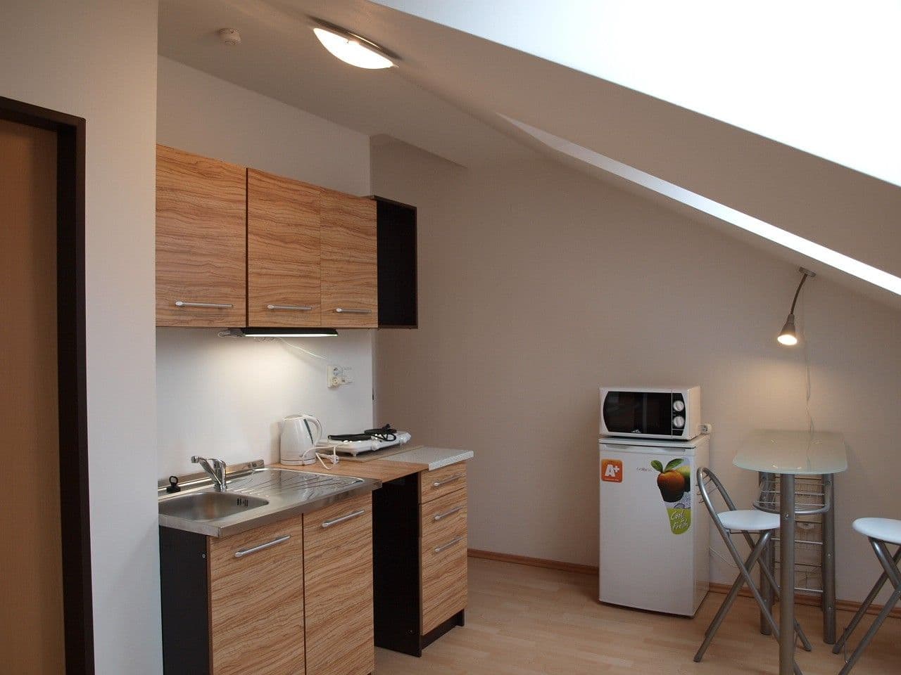 Prenájom bytu 1-izbový 17 m², Ořechová, Rebešovice, Jihomoravský kraj Prenájom bytu 1-izbový 17 m², Ořechová, Rebešovice, Jihomoravský kraj