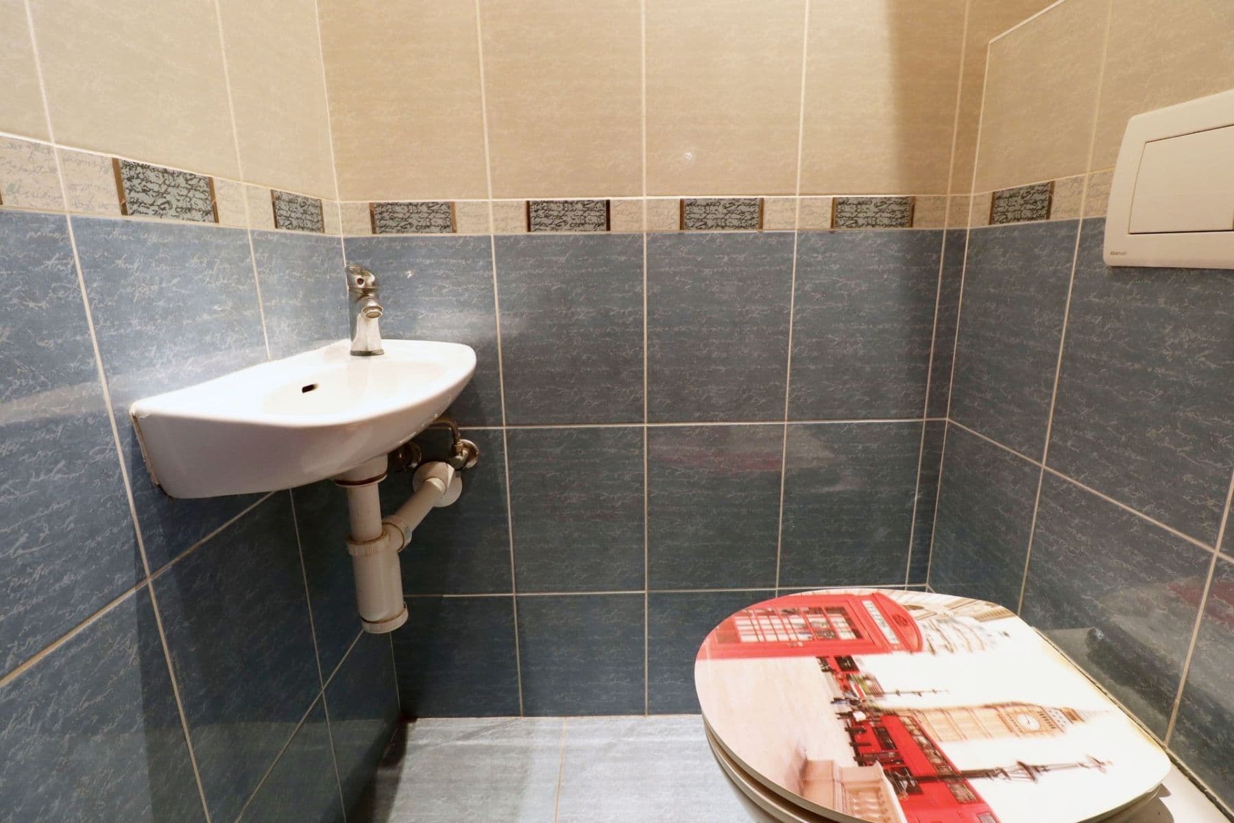 Prenájom bytu 2-izbový 67 m², Olbramovická, Praha, Praha Prenájom bytu 2-izbový 67 m², Olbramovická, Praha, Praha