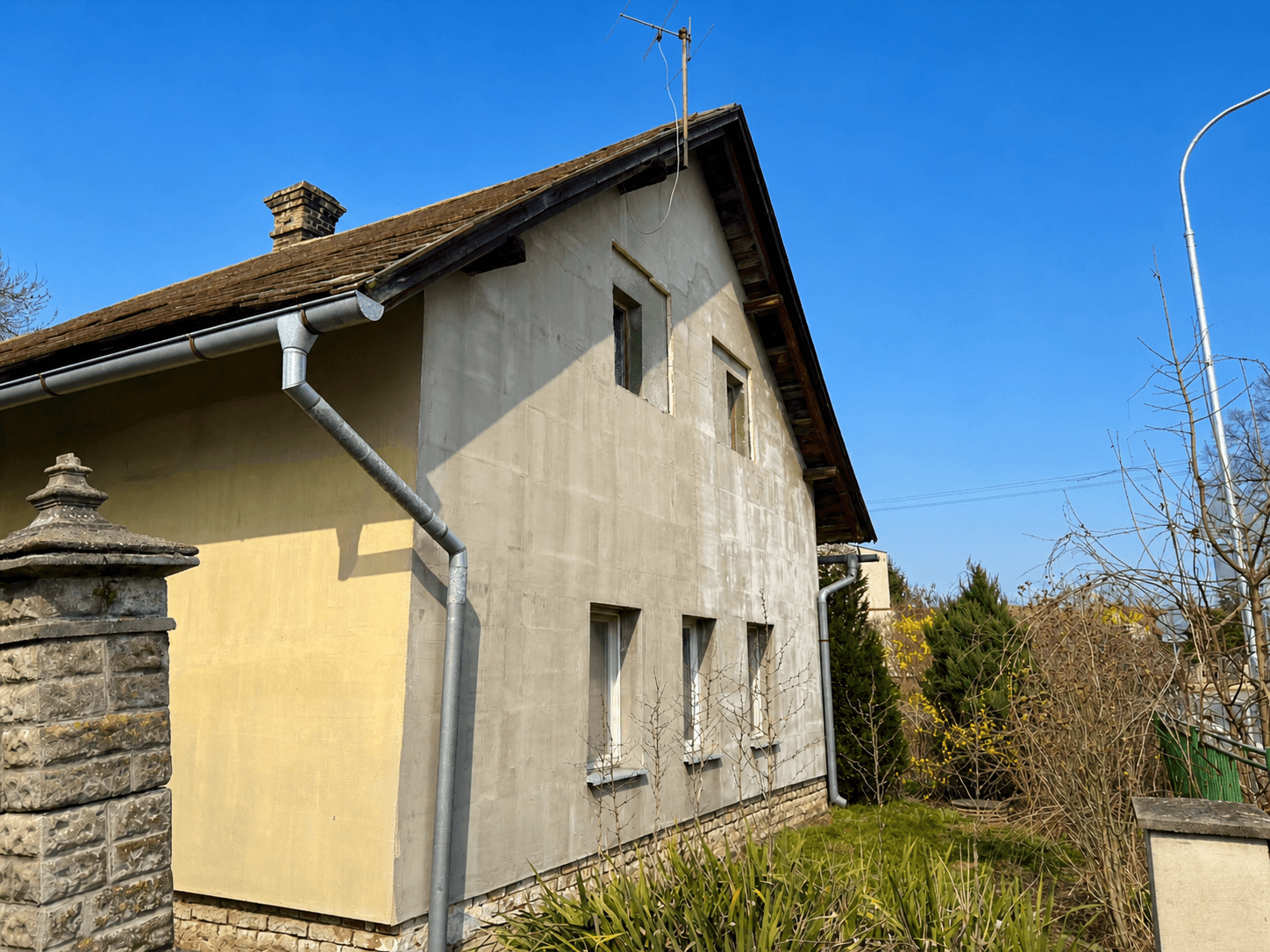 Predaj domu 80 m², pozemek 1.633 m², Dolní Roveň, Pardubický kraj Predaj domu 80 m², pozemek 1.633 m², Dolní Roveň, Pardubický kraj