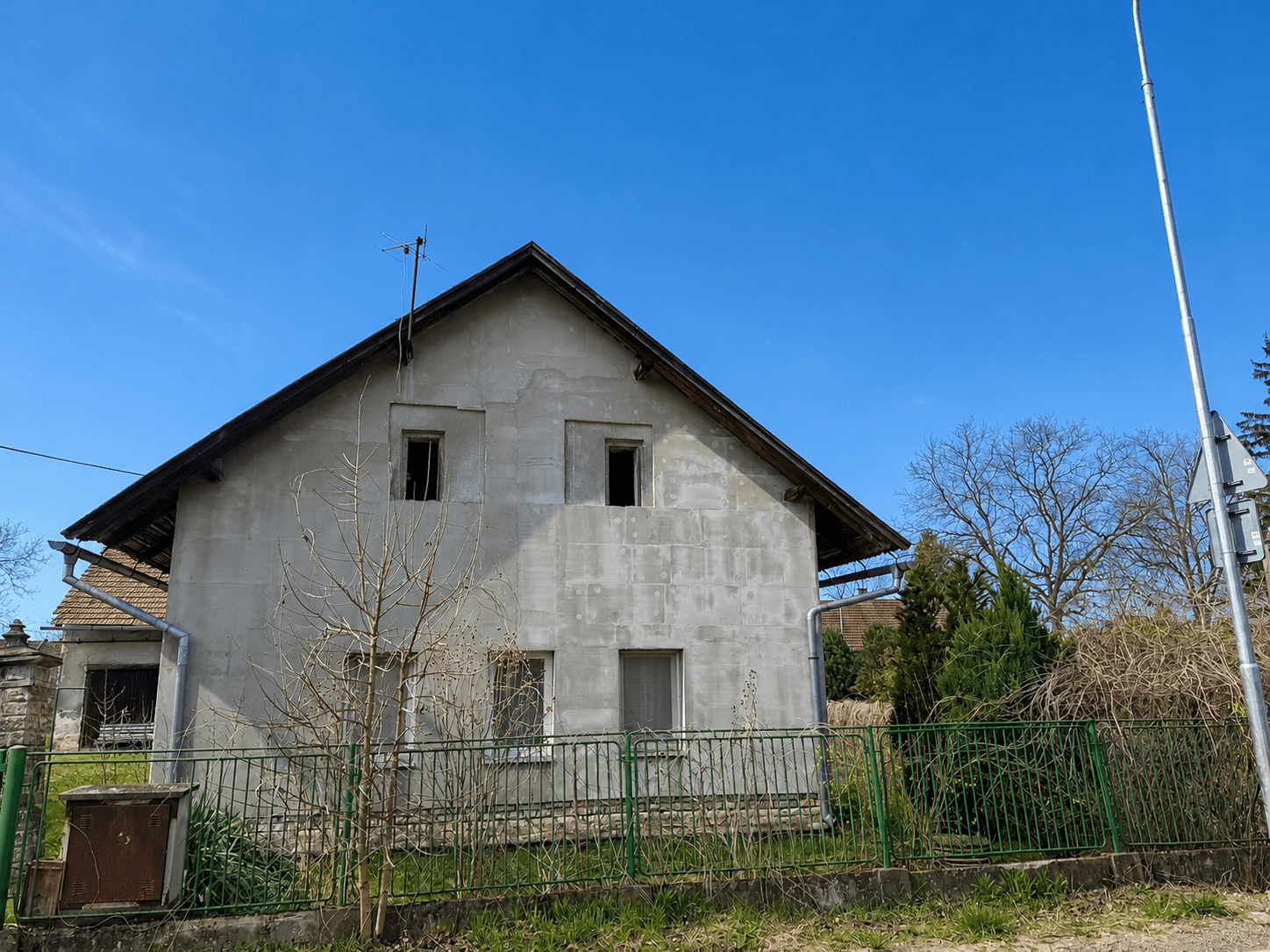Predaj domu 80 m², pozemek 1.633 m², Dolní Roveň, Pardubický kraj Predaj domu 80 m², pozemek 1.633 m², Dolní Roveň, Pardubický kraj