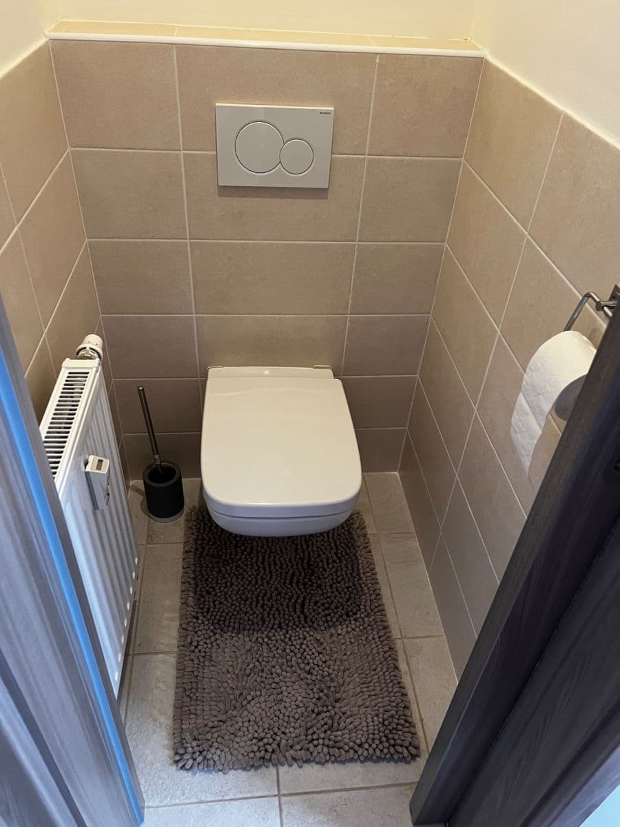 Prenájom bytu 2-izbový 58 m², Dvorecká, Praha, Praha Prenájom bytu 2-izbový 58 m², Dvorecká, Praha, Praha