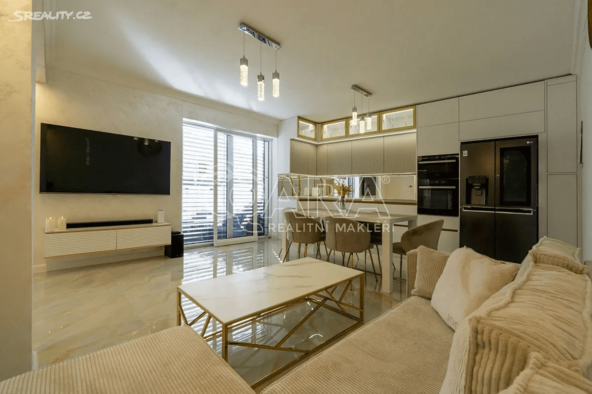 Predaj domu 94 m², pozemek 60 m², Rostoklaty, Středočeský kraj Predaj domu 94 m², pozemek 60 m², Rostoklaty, Středočeský kraj