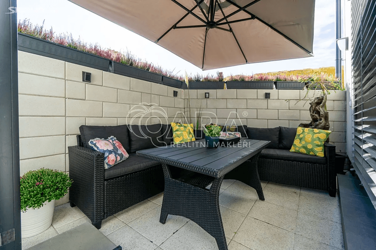 Predaj domu 94 m², pozemek 60 m², Rostoklaty, Středočeský kraj Predaj domu 94 m², pozemek 60 m², Rostoklaty, Středočeský kraj