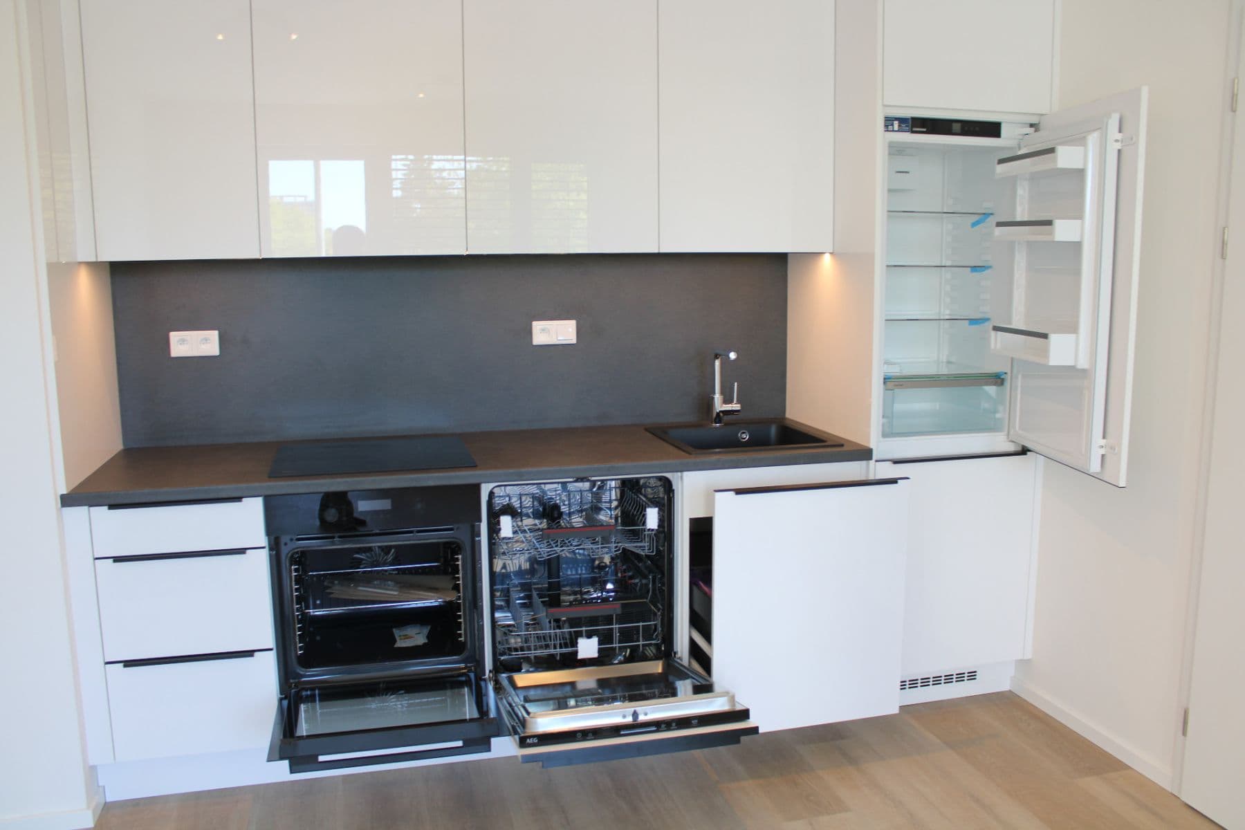 Prenájom bytu 2-izbový 45 m², Hodkovická, Praha, Praha Prenájom bytu 2-izbový 45 m², Hodkovická, Praha, Praha