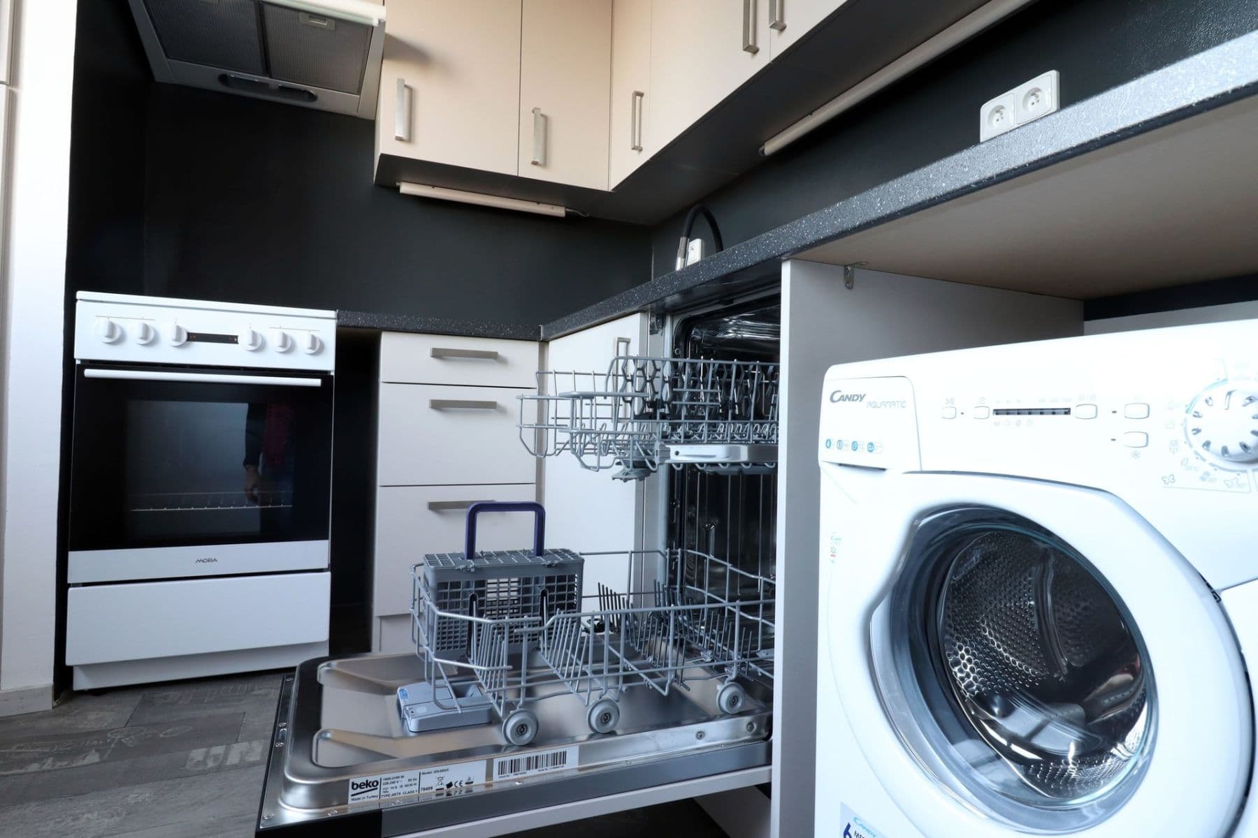 Prenájom bytu 2-izbový 55 m², Želivecká, Praha, Praha Prenájom bytu 2-izbový 55 m², Želivecká, Praha, Praha