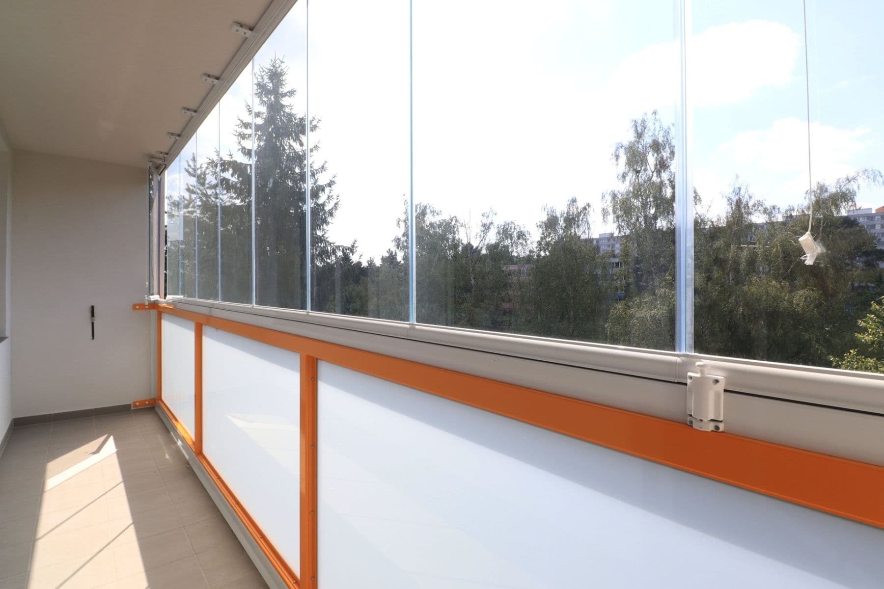 Prenájom bytu 1-izbový 33 m², Hurbanova, Praha, Praha Prenájom bytu 1-izbový 33 m², Hurbanova, Praha, Praha