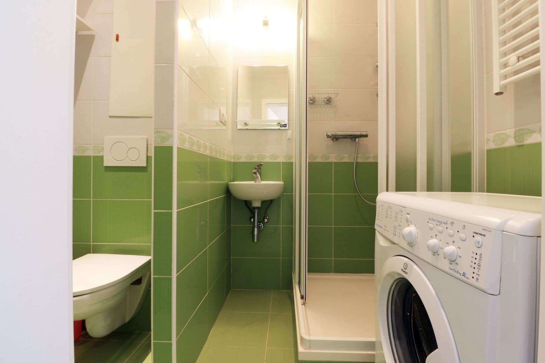 Prenájom bytu 1-izbový 33 m², Hurbanova, Praha, Praha Prenájom bytu 1-izbový 33 m², Hurbanova, Praha, Praha