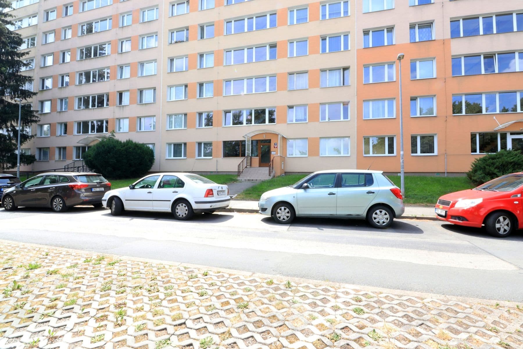 Prenájom bytu 1-izbový 33 m², Hurbanova, Praha, Praha Prenájom bytu 1-izbový 33 m², Hurbanova, Praha, Praha