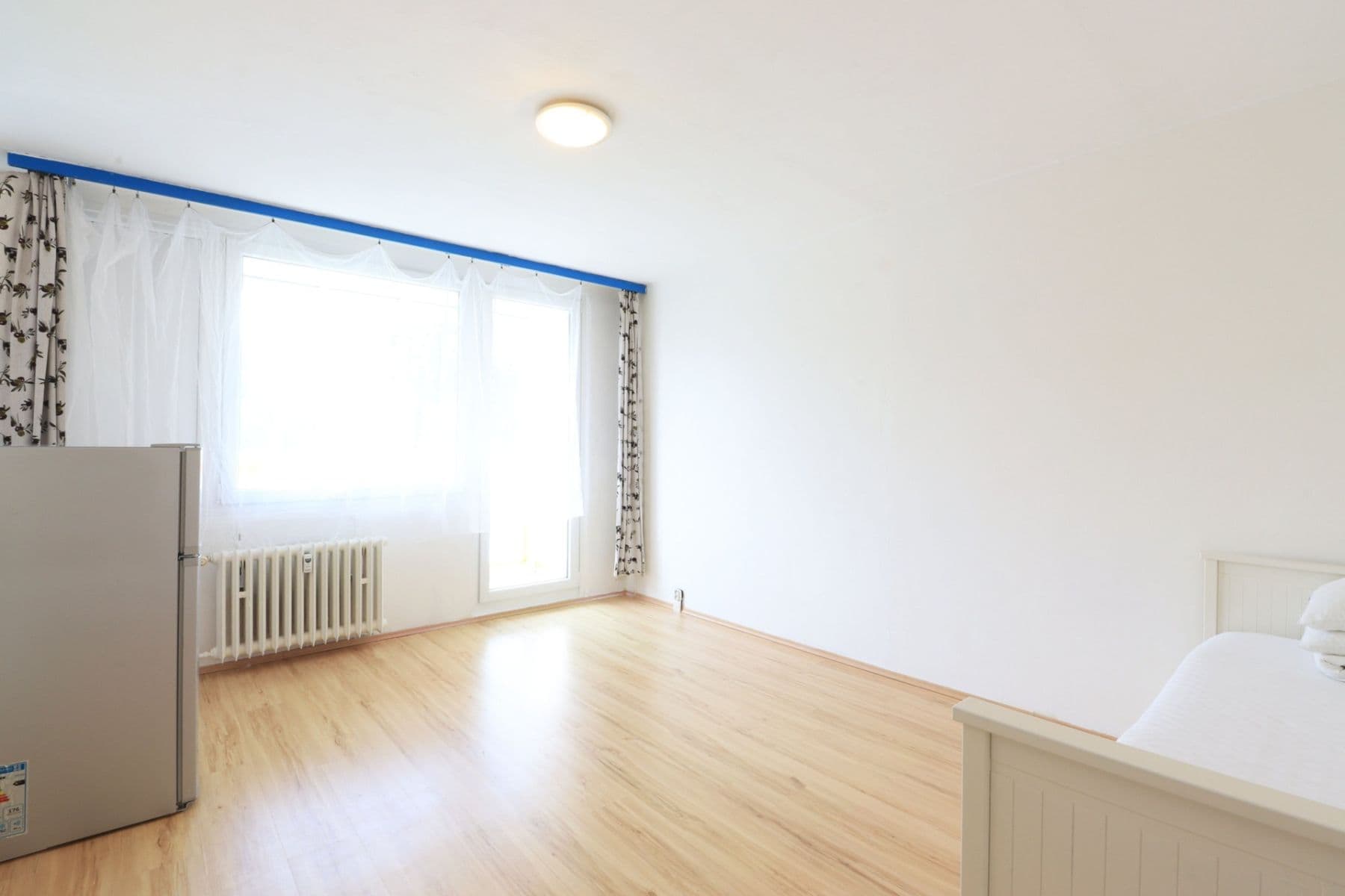 Prenájom bytu 1-izbový 33 m², Hurbanova, Praha, Praha Prenájom bytu 1-izbový 33 m², Hurbanova, Praha, Praha
