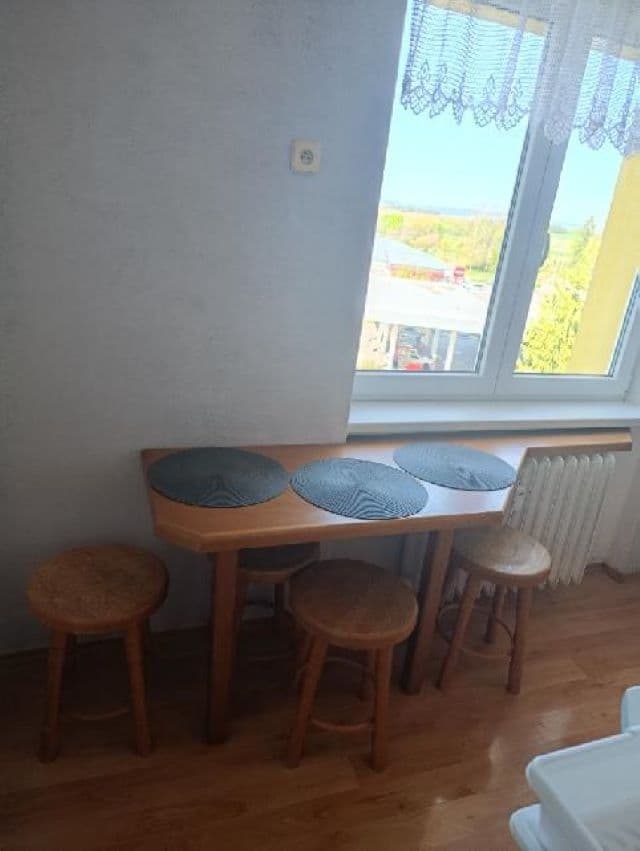 Predaj bytu 3-izbový 60 m², Tyršova, Kostelec nad Orlicí, Královéhradecký kraj Predaj bytu 3-izbový 60 m², Tyršova, Kostelec nad Orlicí, Královéhradecký kraj