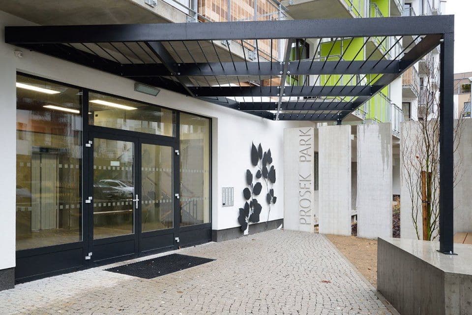 Prenájom bytu 2-izbový 53 m², Makedonská, Praha, Praha Prenájom bytu 2-izbový 53 m², Makedonská, Praha, Praha