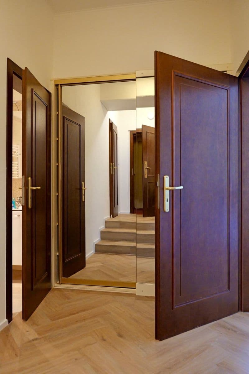 Predaj bytu 1-izbový 29 m², V Šáreckém údolí, Praha, Praha Predaj bytu 1-izbový 29 m², V Šáreckém údolí, Praha, Praha