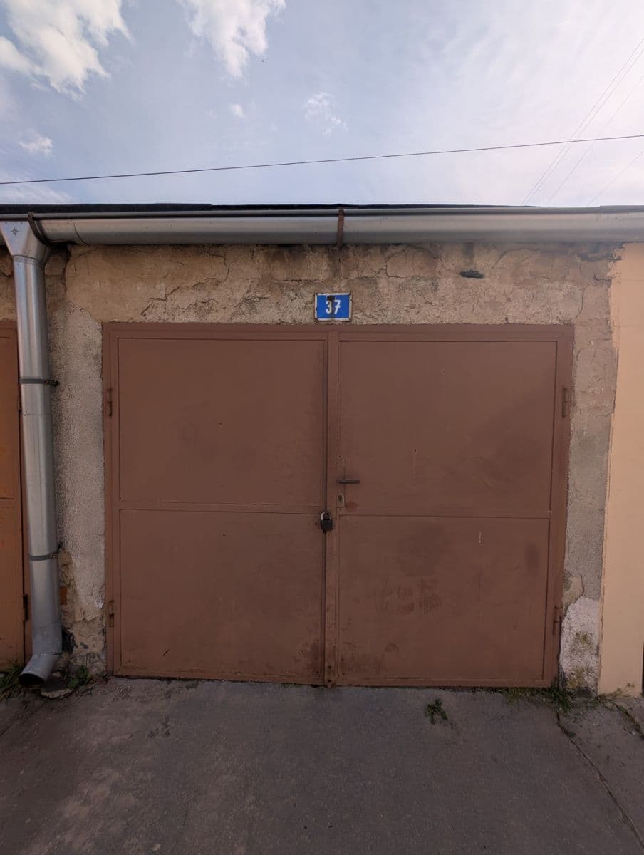 Predaj bytu 3-izbový 65 m², Kutnohorská, Trebišov, Košický kraj Predaj bytu 3-izbový 65 m², Kutnohorská, Trebišov, Košický kraj