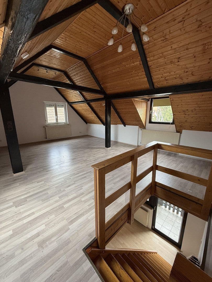 Prenájom domu 195 m², pozemek 235 m², Friedberg (Hessen), Hesensko Prenájom domu 195 m², pozemek 235 m², Friedberg (Hessen), Hesensko