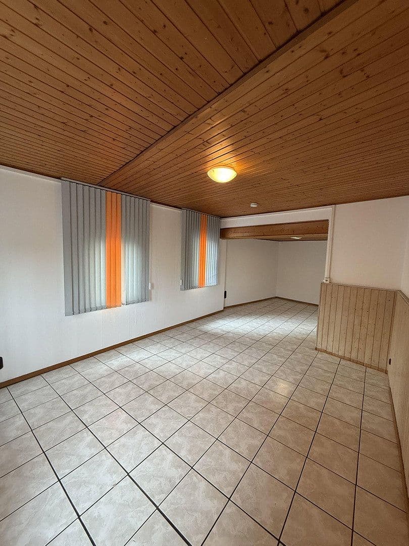 Prenájom domu 195 m², pozemek 235 m², Friedberg (Hessen), Hesensko Prenájom domu 195 m², pozemek 235 m², Friedberg (Hessen), Hesensko