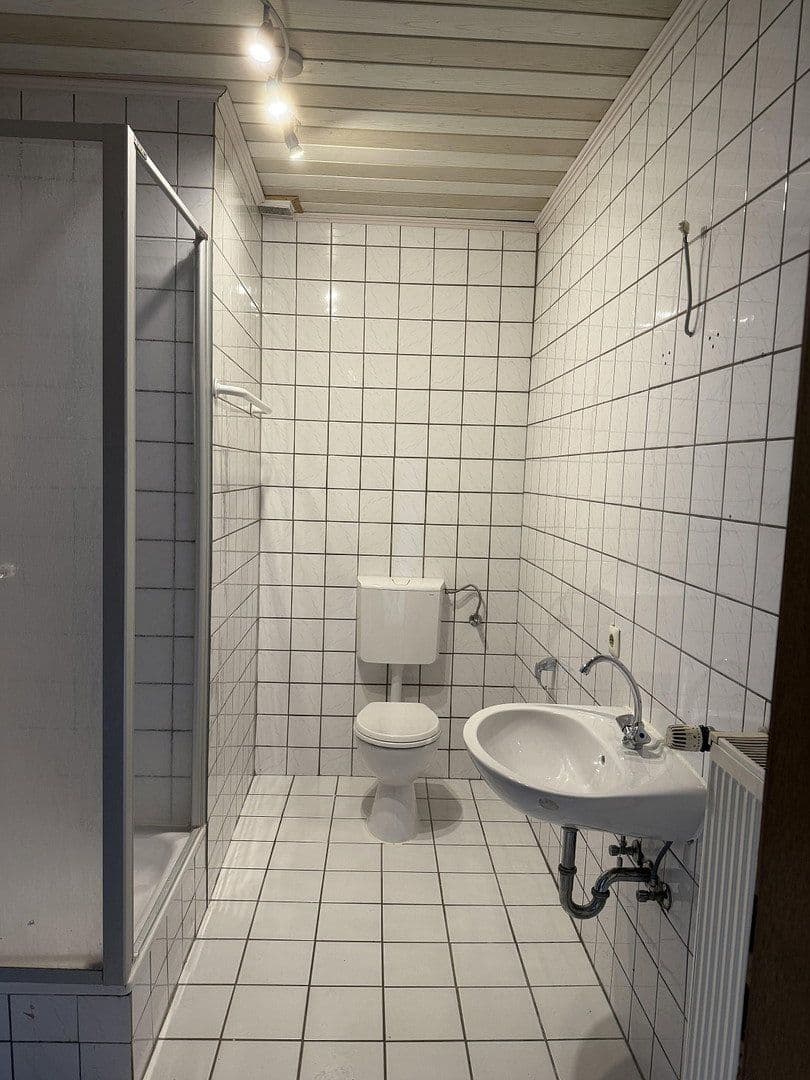 Prenájom domu 195 m², pozemek 235 m², Friedberg (Hessen), Hesensko Prenájom domu 195 m², pozemek 235 m², Friedberg (Hessen), Hesensko